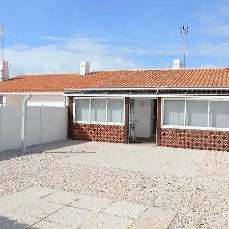 Maison Saint-hilaire-de-riez, 4 Pieces, 6 Personnes - Fr-1-323-499 Hotel 3*