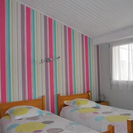 Maison Saint-hilaire-de-riez, 4 Pieces, 6 Personnes - Fr-1-323-499 3*